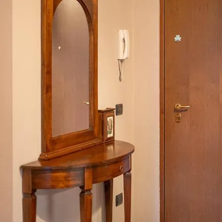 Napule...e Apartamento